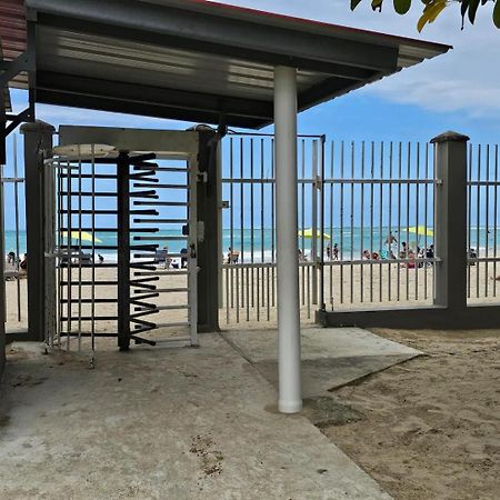 Steps From Foxwoods- Beachfront Retreat With Pools San Juan Eksteriør billede
