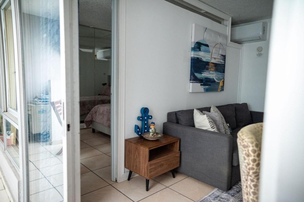 Steps From Foxwoods- Beachfront Retreat With Pools San Juan Eksteriør billede