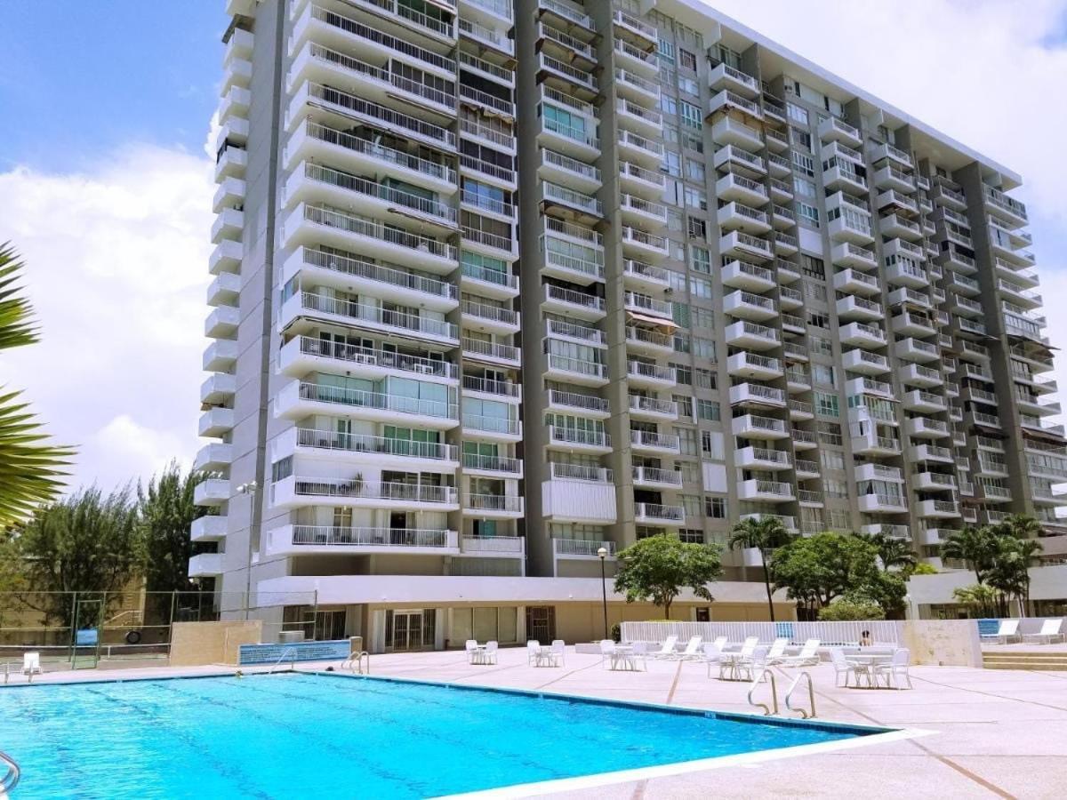 Steps From Foxwoods- Beachfront Retreat With Pools San Juan Eksteriør billede